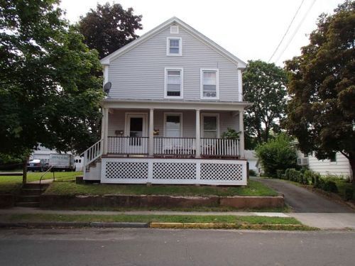 7 Hubbard St, Middletown, CT 06457 exterior