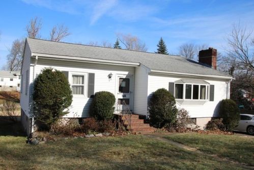 29 Water St, Saugus, MA 01906 exterior