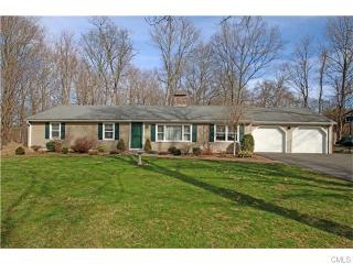 153 Kettletown Woods Rd, Southbury, CT 06488 exterior