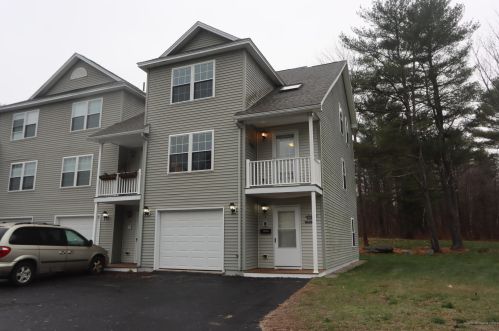 1 Ledges Ct, Lewiston, ME 04240 exterior