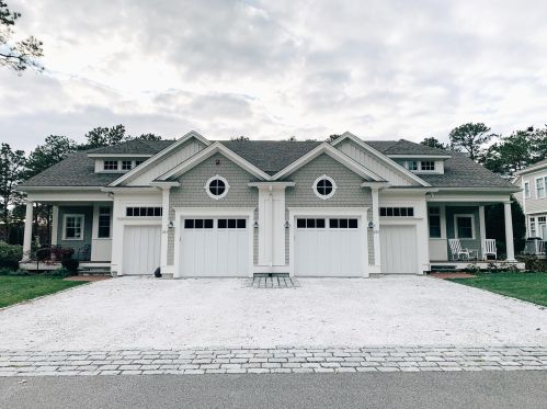 28 Simons Rd, Mashpee, MA 02649 exterior