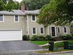 87 Winslow Rd, Newton, MA 02468 exterior