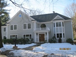 131 Country Club Rd, Newton, MA 02459 exterior