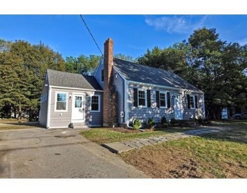 32 Irving Dr, Walpole, MA 02081 exterior