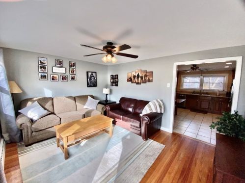 16 Annette St, Methuen, MA 01844 exterior