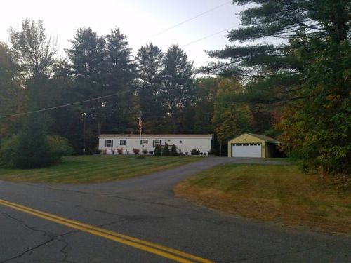 333 Airport Rd, Norridgewock, ME 04957 exterior