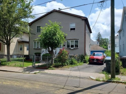 47 Lansing Pl, Springfield, MA 01108 exterior