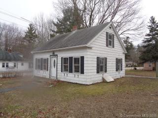 202 Woodstock Ave, Putnam, CT 06260 exterior