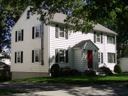 154 Washington Ave, Newton, MA 02465 exterior