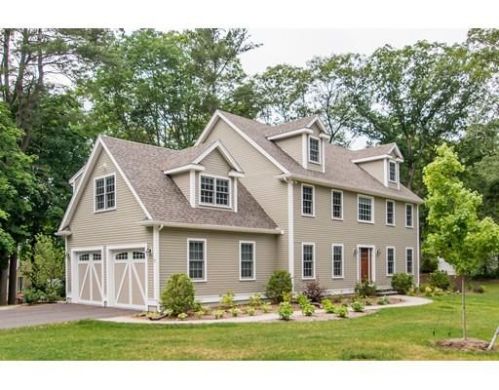 7 Kingsbury Dr, Medfield, MA 02052 exterior