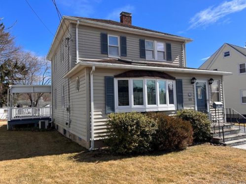 22 South Cir, Beacon Falls, CT 06403 exterior