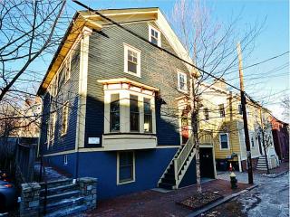 96 Transit St, Providence, RI 02906 exterior