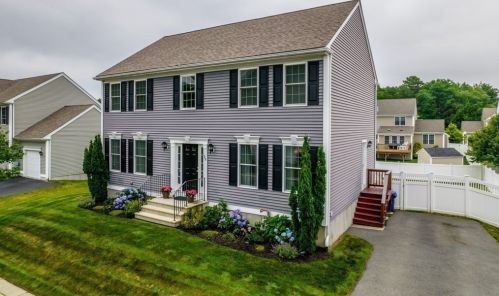 128 Tarkiln Pl, New-Bedford, MA 02745 exterior