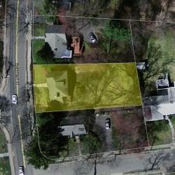 792 Chestnut St, Newton, MA 02468 aerial view