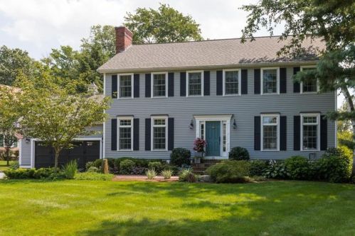 16 Windward Dr, Plum Island, MA 01950 exterior