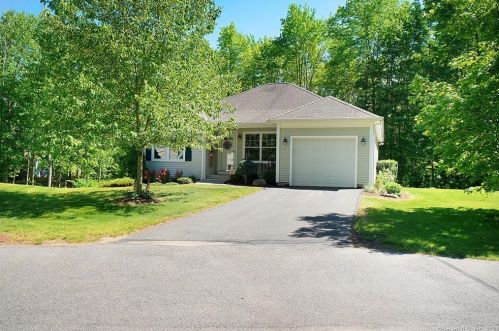 5 Red Fox Trl, East Windsor, CT 06088 exterior