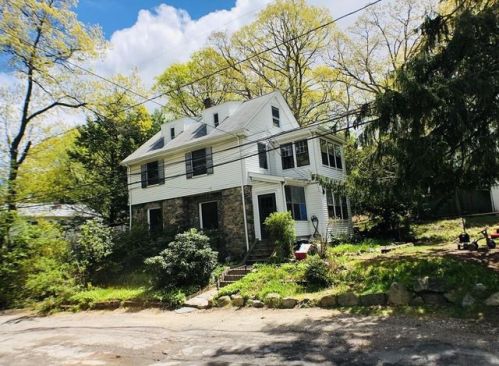 158 Colorado St, Roxbury Xing, MA 02126 exterior