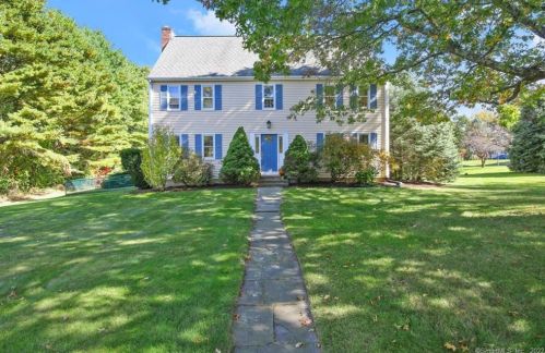 16 Winthrop Rd, Bethel, CT 06801 exterior