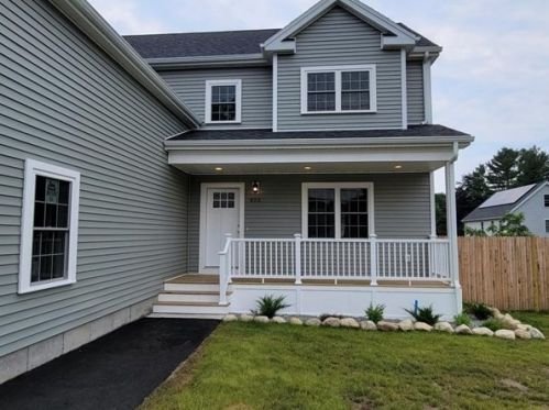 975 Crescent St, Brockton, MA 02302 exterior