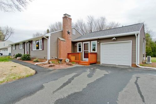 20 Redwing Rd, Enfield, CT 06082 exterior