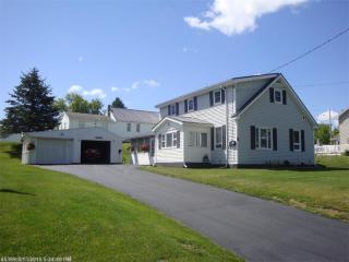 14 Trafton Ave, Limestone, ME 04750 exterior