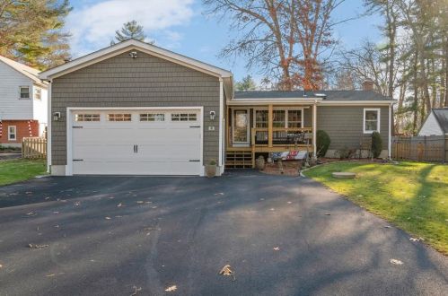 6 Lake View Cir, Glocester, RI 02814 exterior