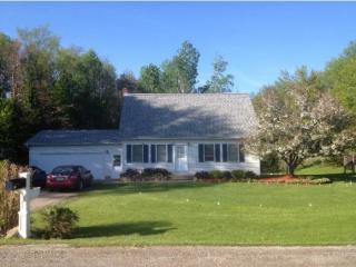 37 Morgan Rd, Jericho, VT 05465 exterior