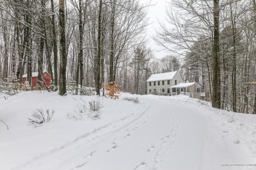 6 Standish Gln, Standish, ME 04084 exterior