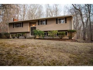 392 Green Hill Rd, Madison, CT 06443 exterior