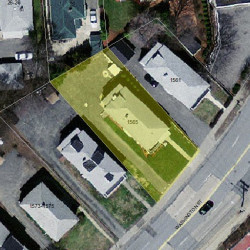 1565 Washington St, Newton, MA 02465 aerial view
