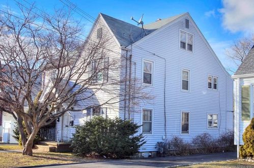 85 Rose St, Bridgeport, CT 06610 exterior