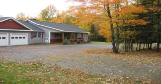 27 Bacon Rd, Pittsburg, NH 03592 exterior