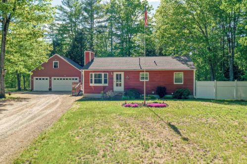 196 Wansor Rd, Wakefield, NH 03830 exterior