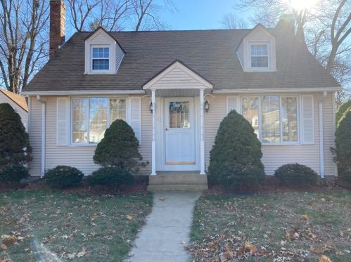 87 Balfour Dr, Springfield, MA 01118 exterior