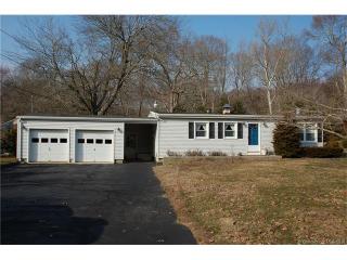 107 Candlewood Rd, Groton, CT 06340 exterior