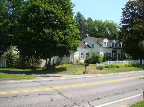 132 Montello St, Lewiston, ME 04240 exterior