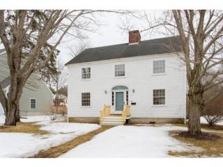 35 Towle Ave, Hampton, NH 03842 exterior
