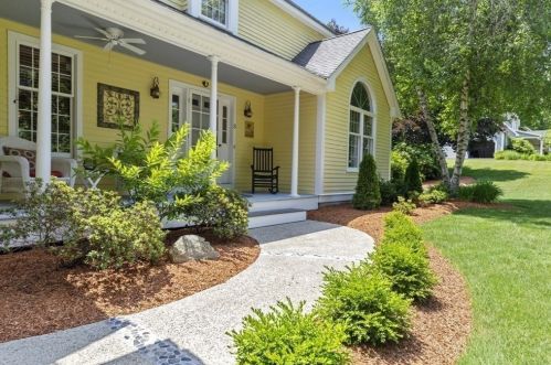 3 Carriage House Way, Medway, MA 02053 exterior