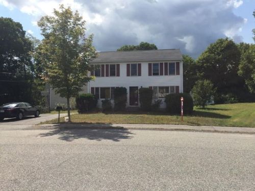 63 Dwinell Rd, Taunton, MA 02780 exterior