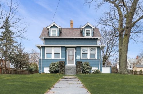 121 Bridge St, Beverly, MA 01915 exterior