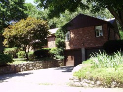 22 Columbine Rd, Newton, MA 02459 exterior