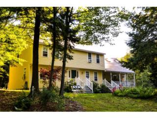9 Sleepy Hollow Rd, Meredith, NH 03253 exterior