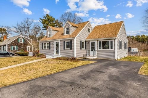 31 Gerard Rd, Hingham, MA 02061 exterior