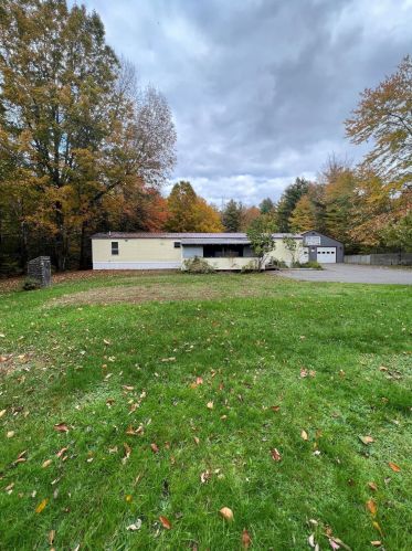 250 Martin Stream Rd, Fairfield, ME 04937 exterior
