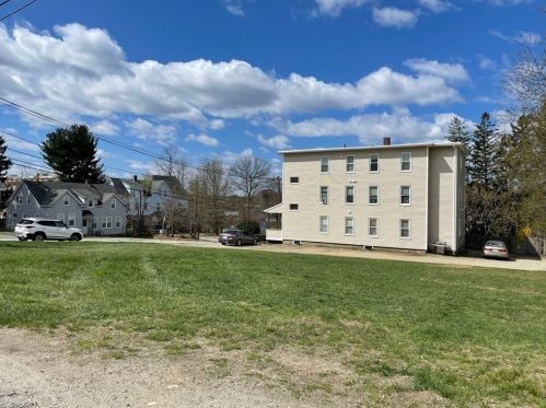 13 Marland Rd, Worcester, MA 01606 exterior
