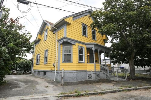 13 Quince St, Providence, RI 02905 exterior