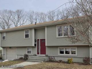 6 Birchwood Dr, Providence, RI 02904 exterior