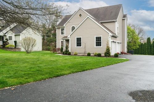 25 Chase Farm Rd, Wapping, CT 06074 exterior