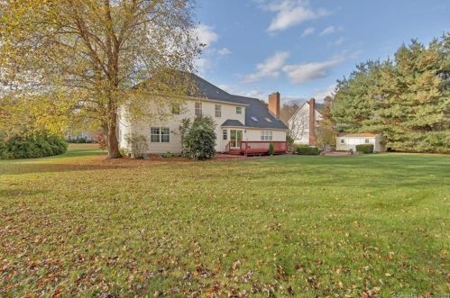 162 Lakewood Rd, South-Glastonbury, CT 06073 exterior