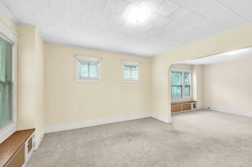 262 Connecticut Ave, Springfield, MA 01104 exterior